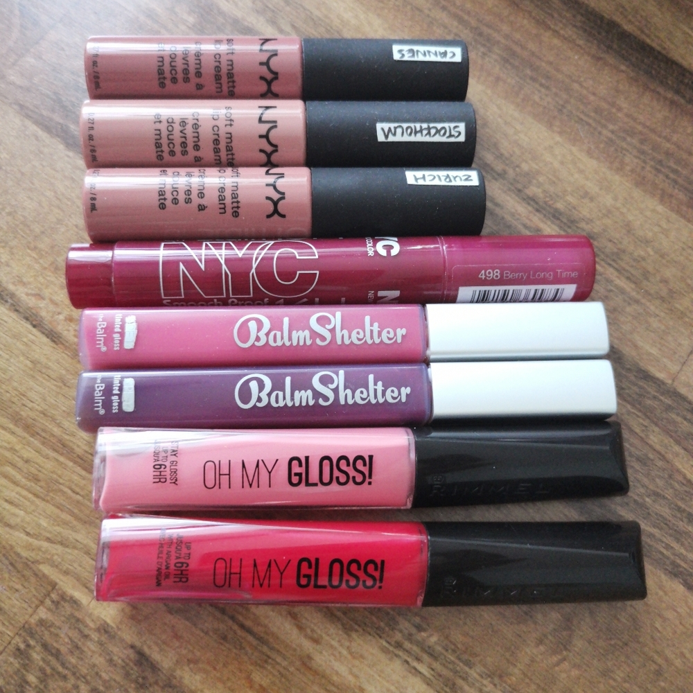 Lot of 8 NYX, theBalm, rimmel lipsticks